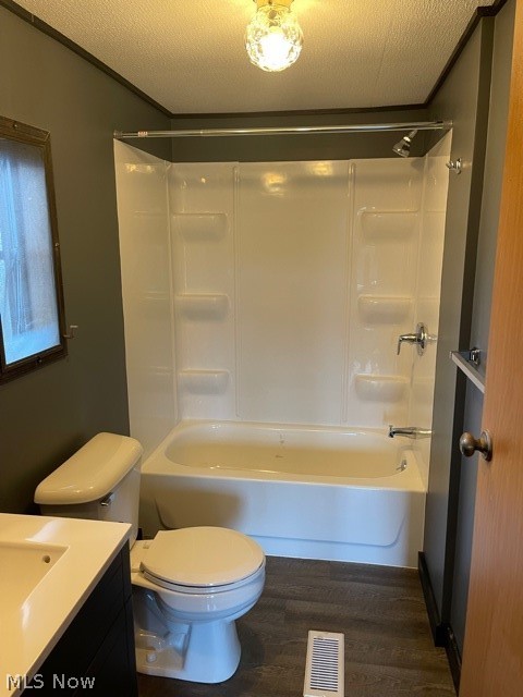 2709 Riverside Park Road Southeast Uhrichsville, OH 44683 - Photo 11 of 19 Gallery Image 11