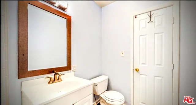 $3,490 | 3740 Veteran Avenue, Unit 2, Los Angeles, CA 90034