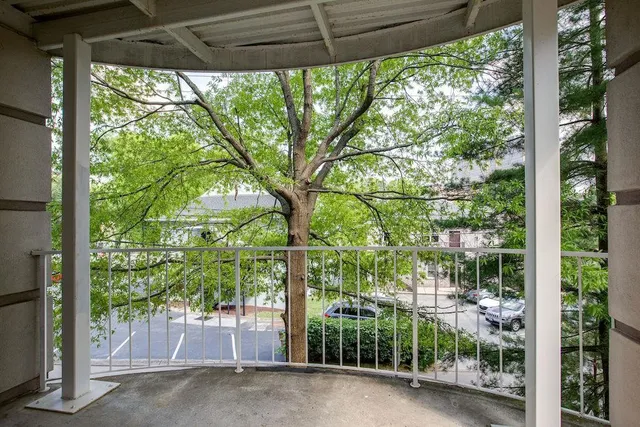 $2,095 | 203 Rose Hall, Nashville, TN 37212