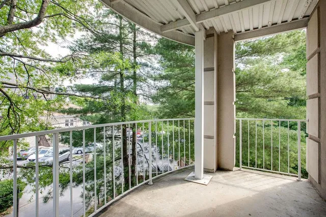 $2,095 | 203 Rose Hall, Nashville, TN 37212