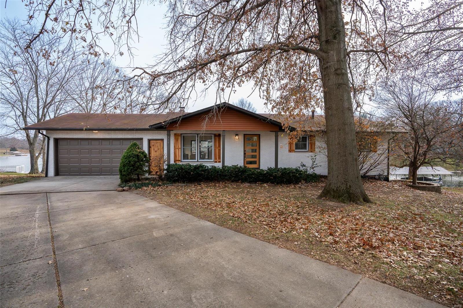 714 Riviera Circle Edwardsville, IL 62025 - Photo 3 of 42 Gallery Image 3