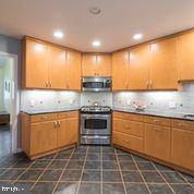 7924 Rolling Green Road Cheltenham, PA 19012 - Photo 8 of 27 Kitchen