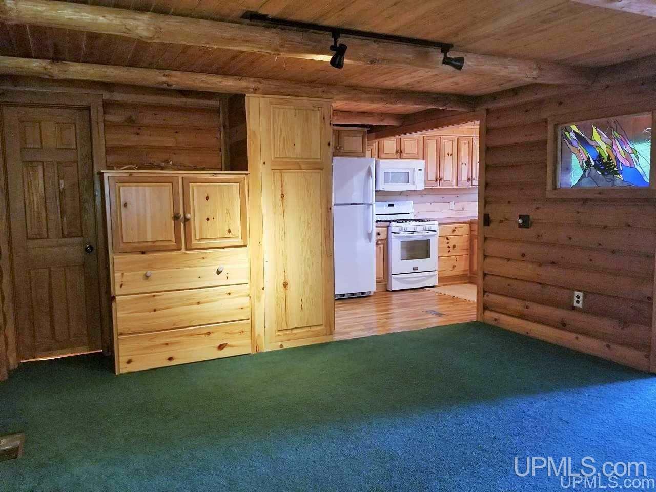11000 Lily Lk Road Manistique, MI 49854 - Photo 10 of 34