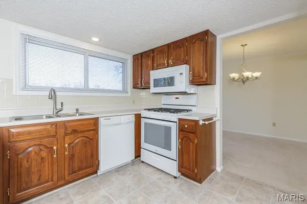 $2,495 | 77 Atwater Drive, St. Peters, MO 63376
