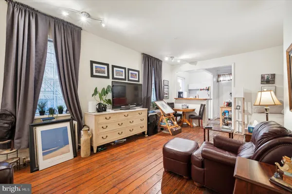 $1,395 | 1815 Pine Street, Unit 1R, Philadelphia, PA 19103