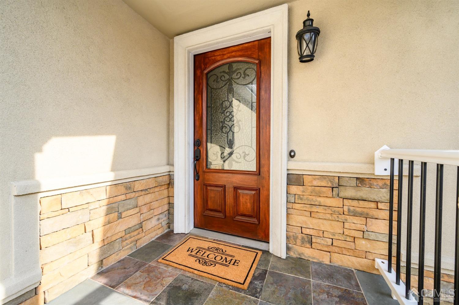 84 Edgar Road Old Bridge, NJ 07747 - Photo 3 of 41 Gallery Image 3