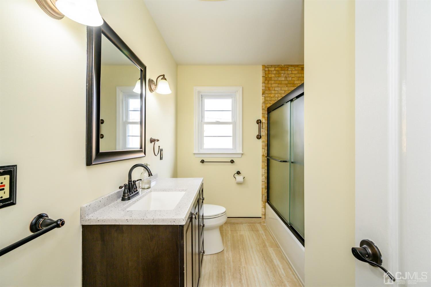 84 Edgar Road Old Bridge, NJ 07747 - Photo 27 of 41 Gallery Image 27