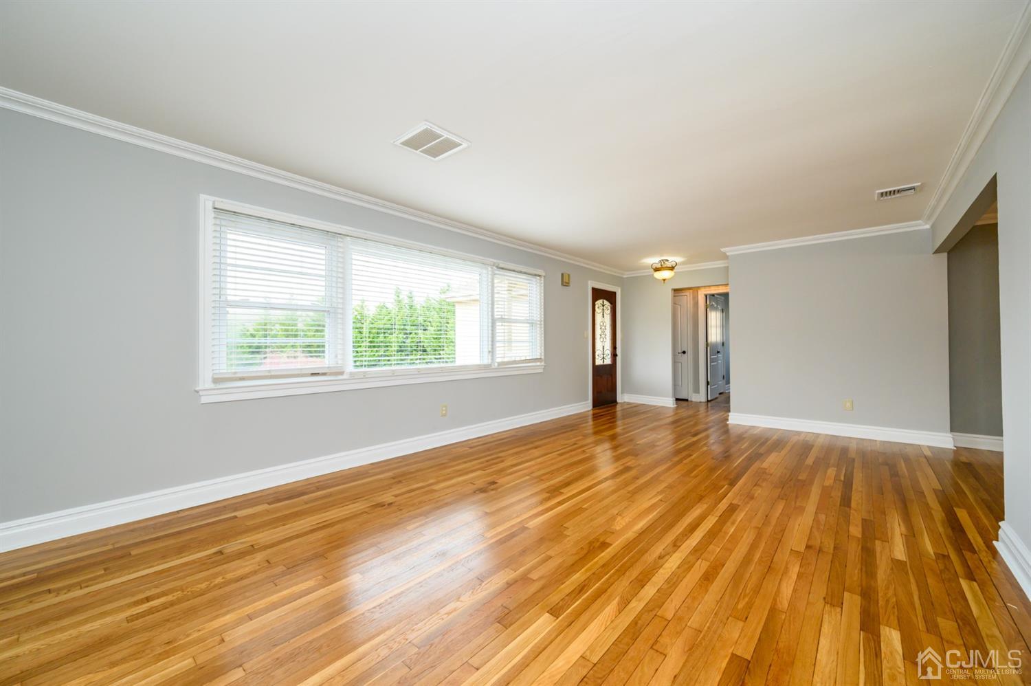 84 Edgar Road Old Bridge, NJ 07747 - Photo 7 of 41 Gallery Image 7