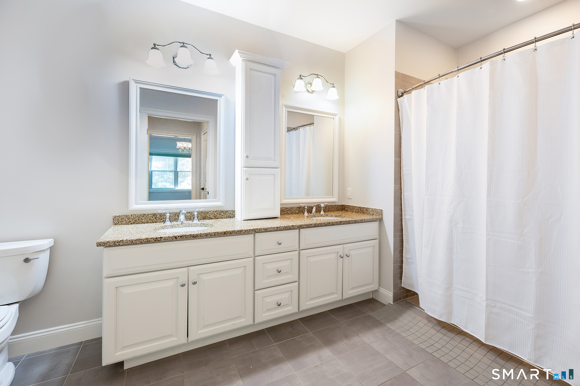 77 Sunset Lane, Unit 215 Ridgefield, CT 06877 - Photo 18 of 39