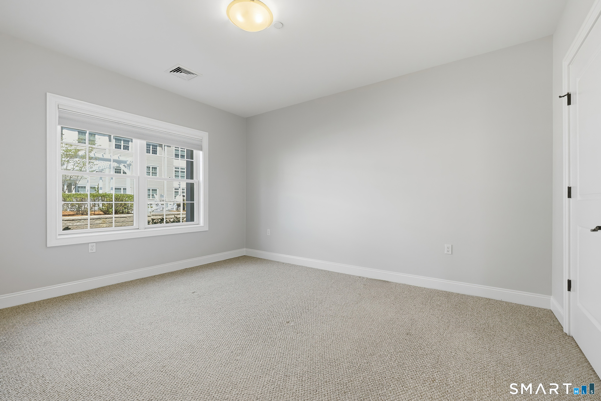 77 Sunset Lane, Unit 215 Ridgefield, CT 06877 - Photo 20 of 39