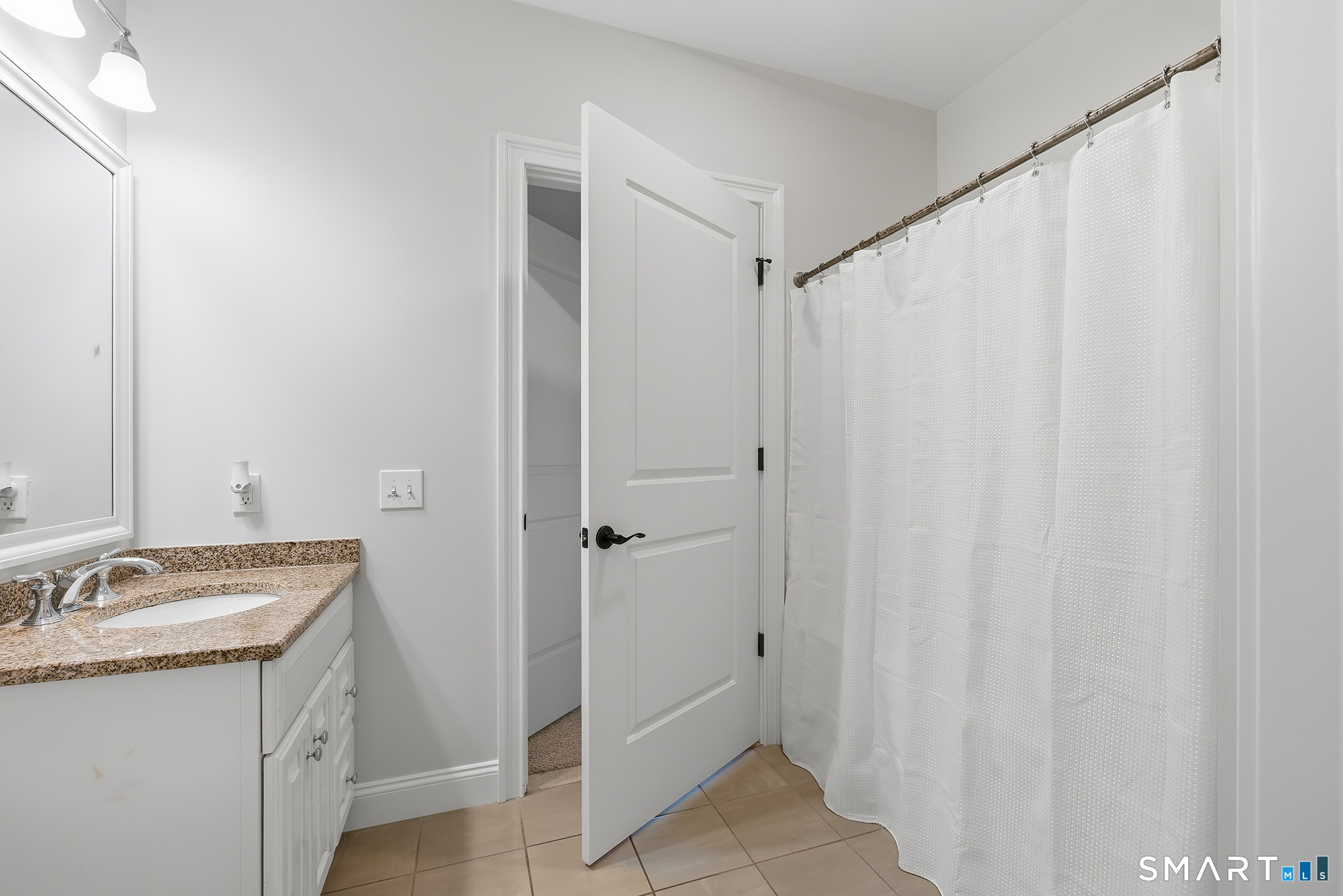 77 Sunset Lane, Unit 215 Ridgefield, CT 06877 - Photo 22 of 39