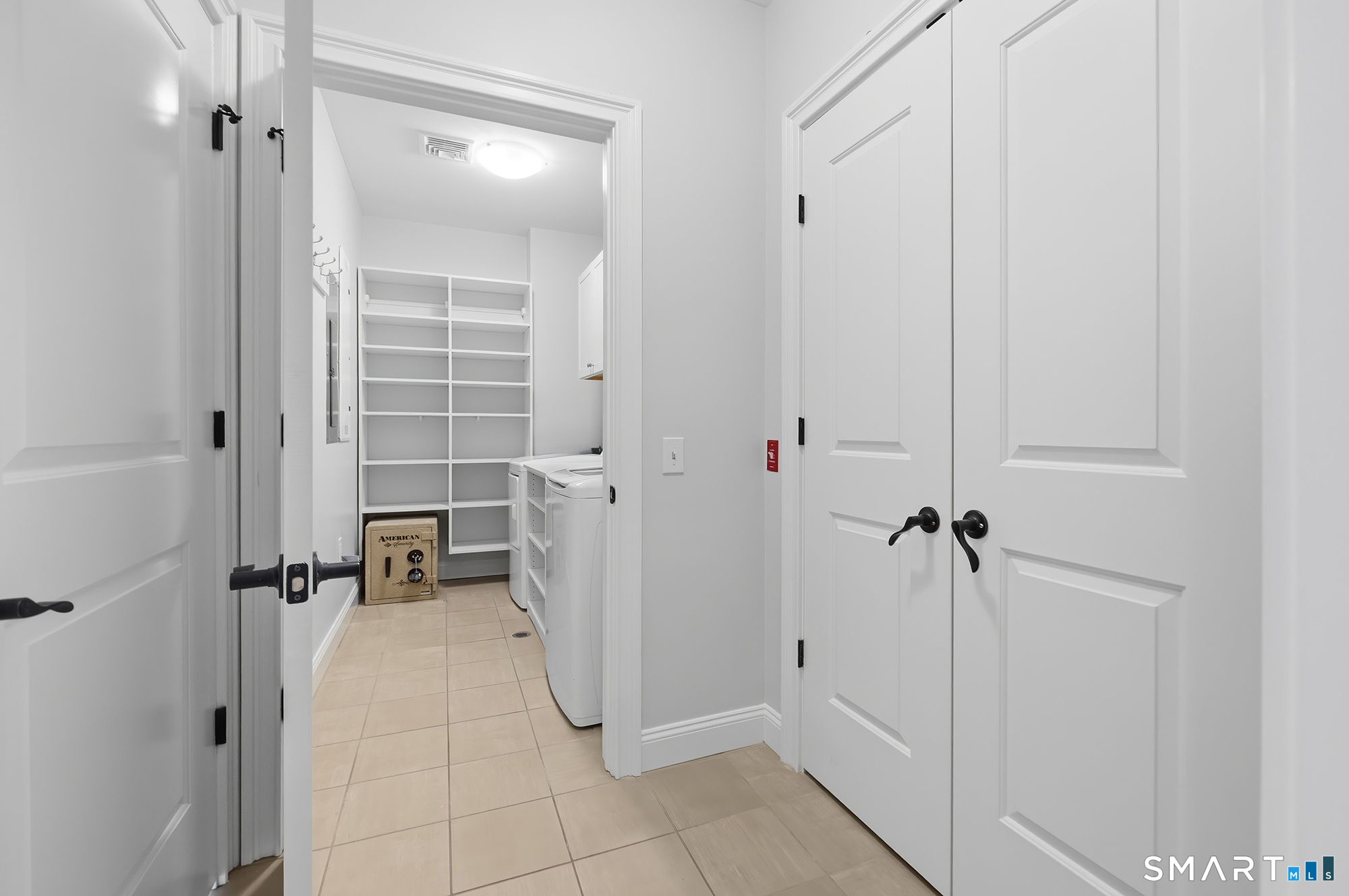 77 Sunset Lane, Unit 215 Ridgefield, CT 06877 - Photo 23 of 39