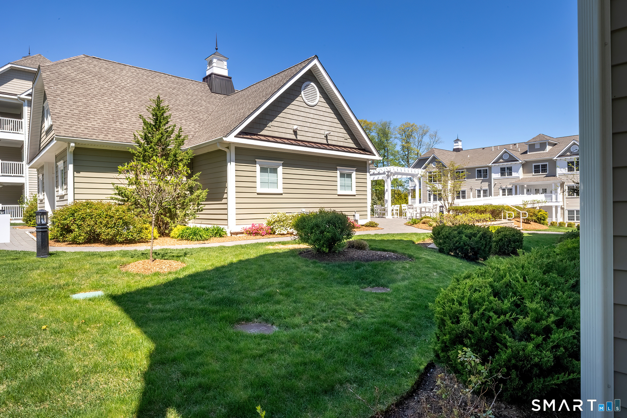77 Sunset Lane, Unit 215 Ridgefield, CT 06877 - Photo 27 of 39