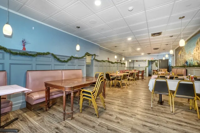 $1,999,000 | 1086-1088 Washington Street, Norwood, MA 02062