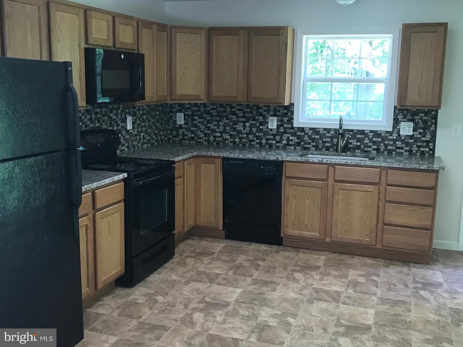116 Fischer Road Grasonville, MD 21638 - Photo 7 of 10 Kitchen