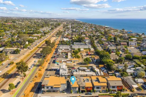 $2,350,000 | 107 Edgeburt Drive, Encinitas, CA 92024
