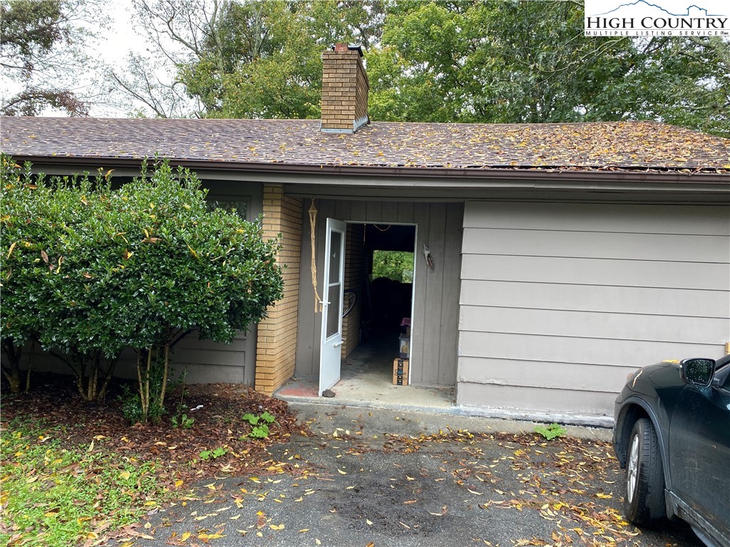 307 New River Heights Road Boone, NC 28607 - Photo 2 of 29 Gallery Image 2