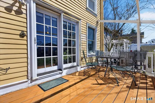 $1,190,000 | 538 Chapel Street, New Haven, CT 06511