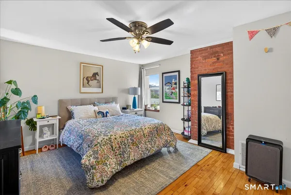 $1,190,000 | 538 Chapel Street, New Haven, CT 06511