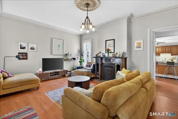 $1,190,000 | 538 Chapel Street, New Haven, CT 06511