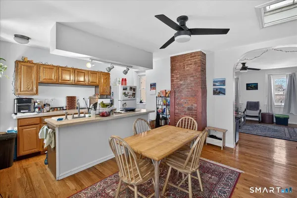 $1,190,000 | 538 Chapel Street, New Haven, CT 06511