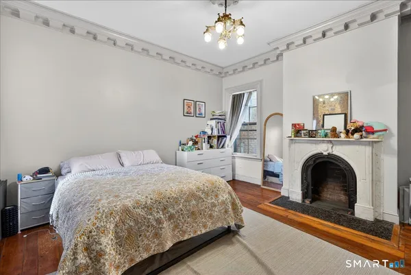 $1,190,000 | 538 Chapel Street, New Haven, CT 06511