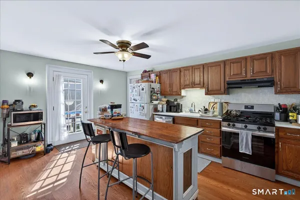 $1,190,000 | 538 Chapel Street, New Haven, CT 06511