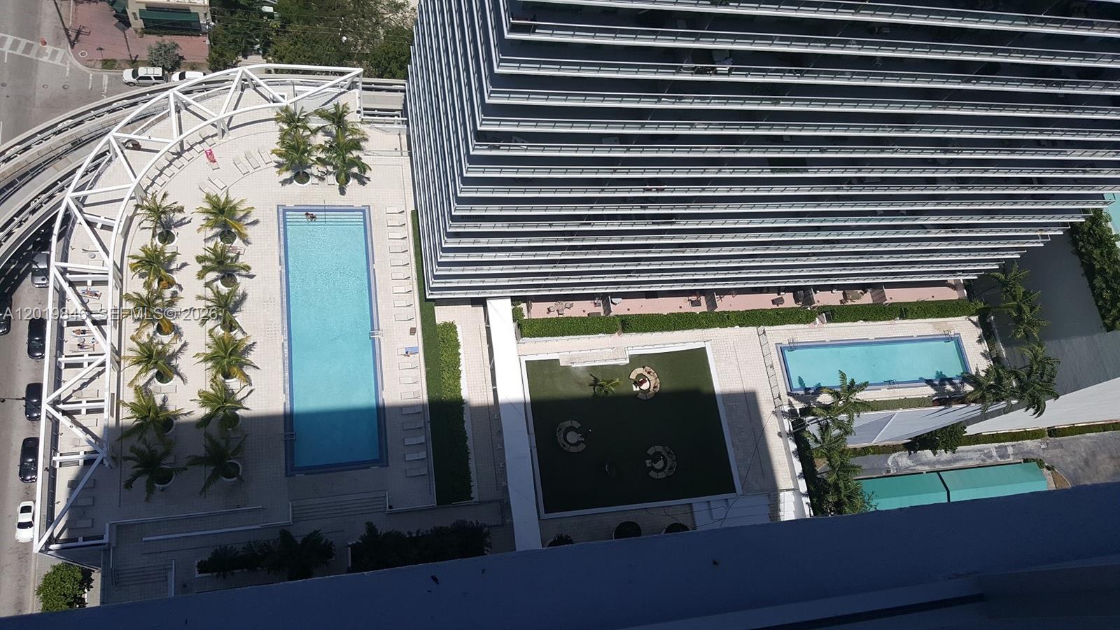 79 Southwest 12th Street, Unit 3509S Miami, FL 33130 - Photo 12 of 28