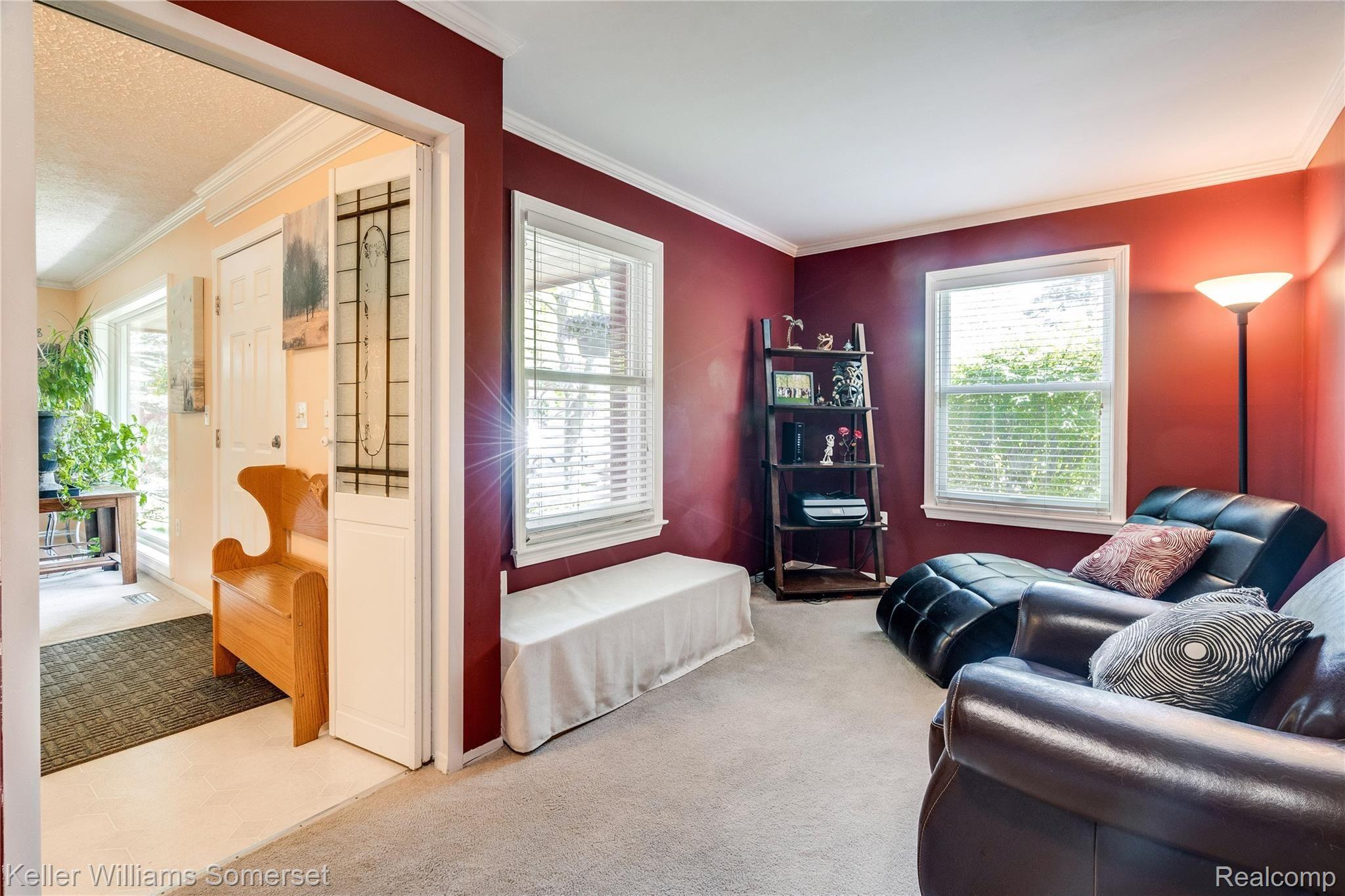 1486 Antler Court Rochester, MI 48309 - Photo 6 of 51 Interiors (3 of 36).jpg