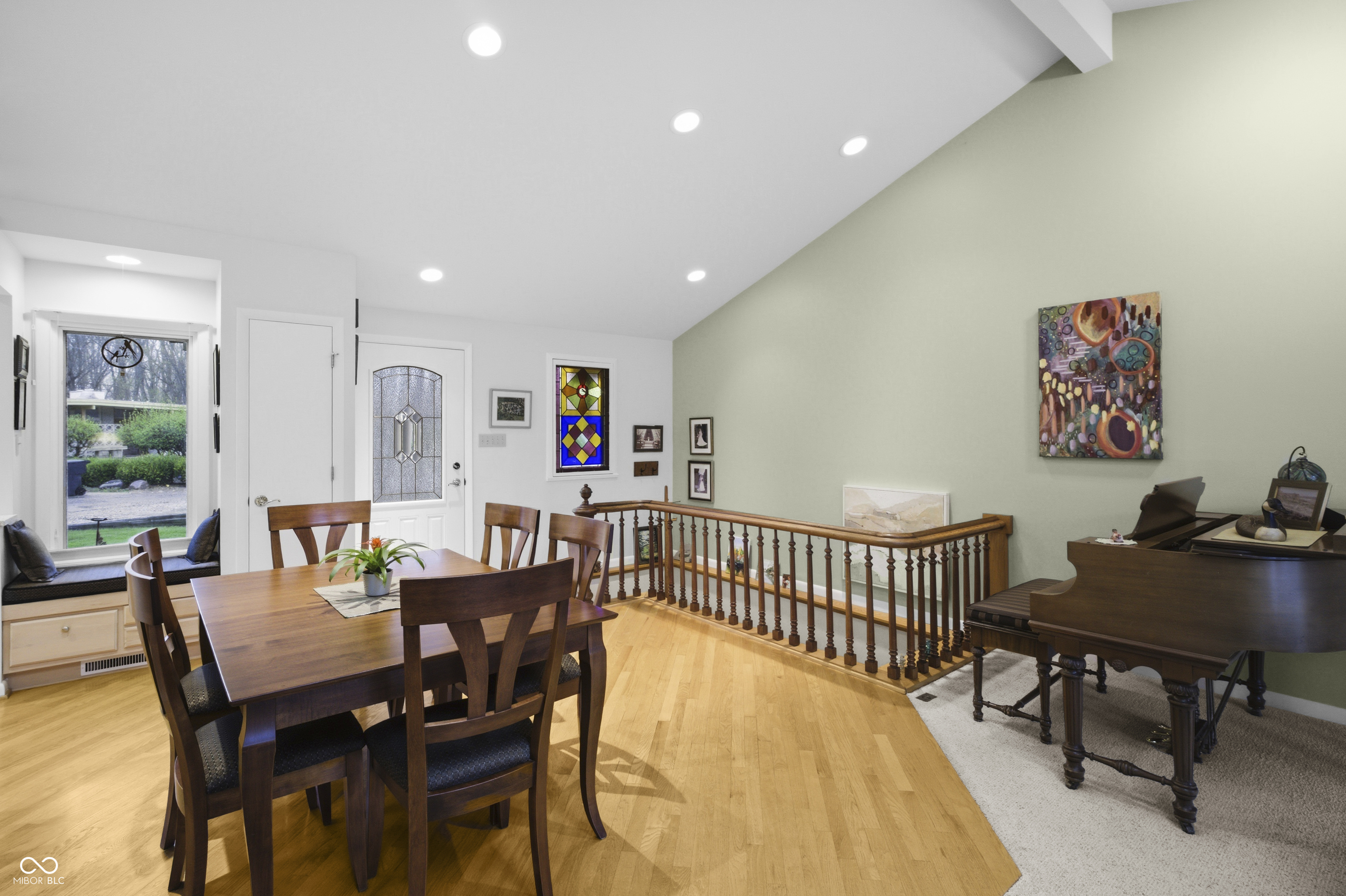 301 Flatrock Drive Columbus, IN 47201 - Photo 12 of 49