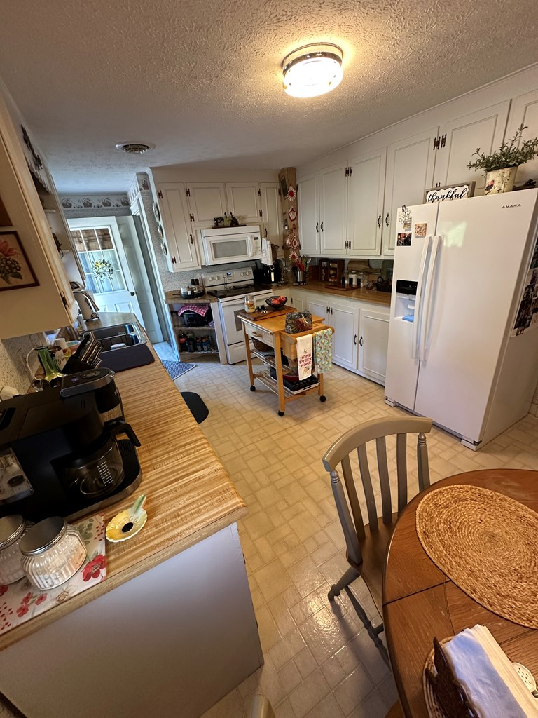 327 Armory Road Galax, VA 24333 - Photo 20 of 32 Gallery Image 20