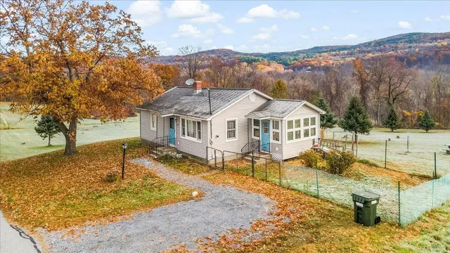 $219,000 | 555 Northwest Hill Road, Pownal, VT 05261