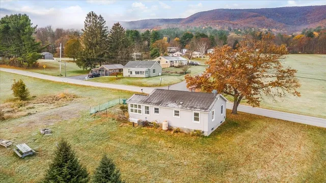 $219,000 | 555 Northwest Hill Road, Pownal, VT 05261