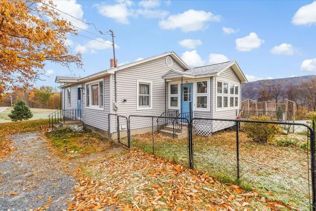 $219,000 | 555 Northwest Hill Road, Pownal, VT 05261