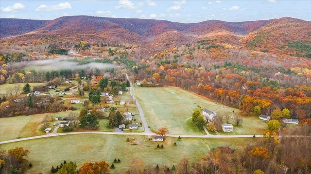 $219,000 | 555 Northwest Hill Road, Pownal, VT 05261