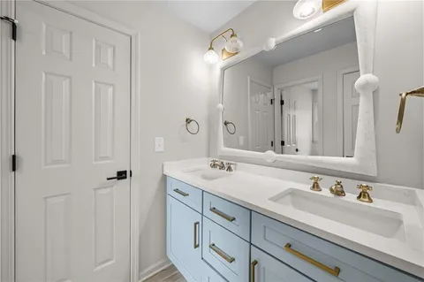 $895,000 | 231 Red Oak Lane, Alpharetta, GA 30009