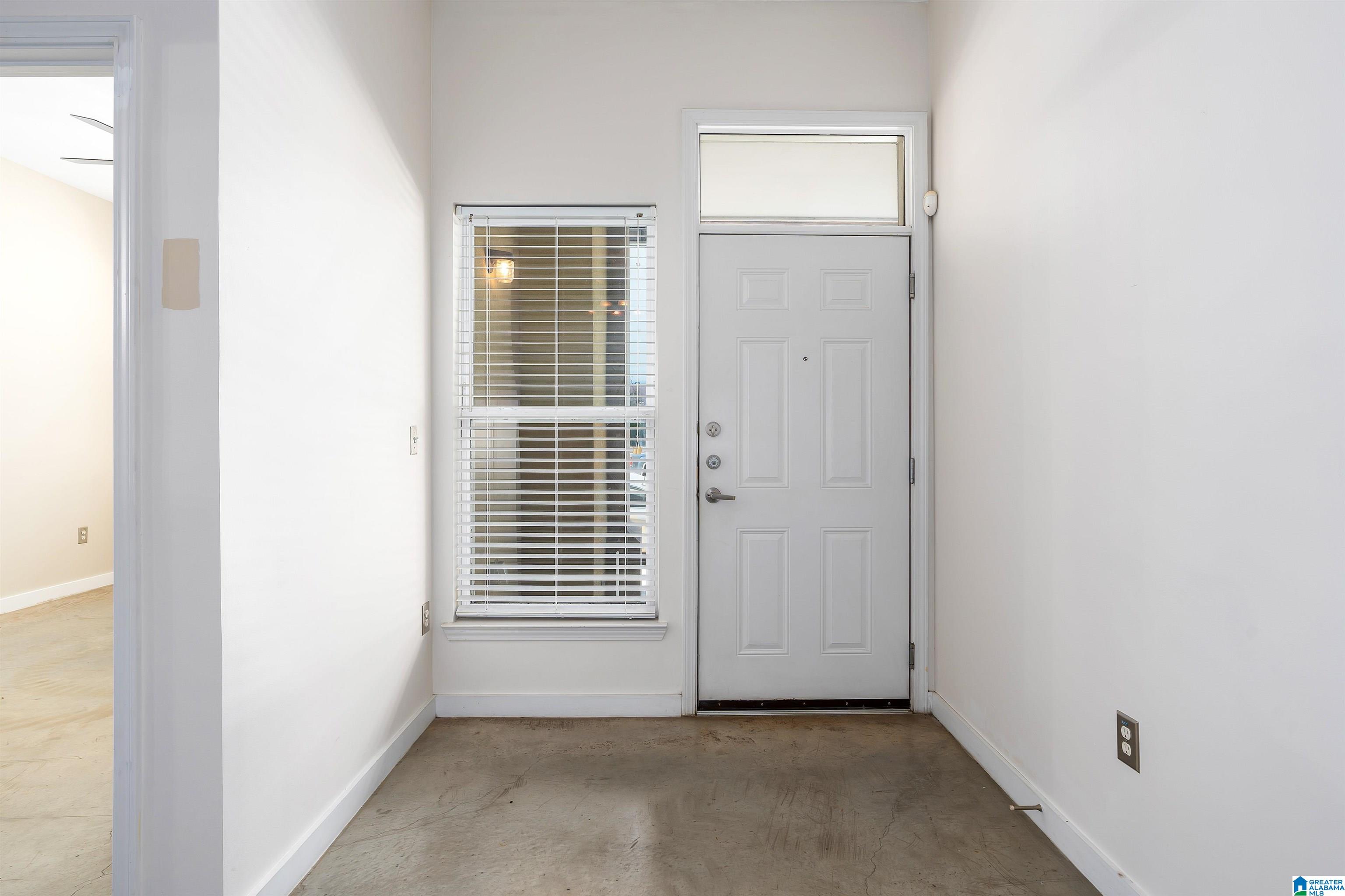 401 20th Street South, Unit 107 Birmingham, AL 35233 - Photo 3 of 36
