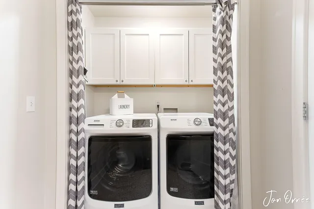 $374,900 | 10058 Prairie Grass Court, Zeeland, MI 49464