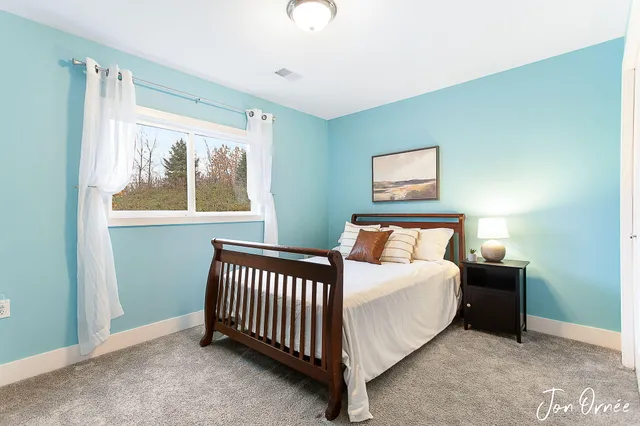 $374,900 | 10058 Prairie Grass Court, Zeeland, MI 49464