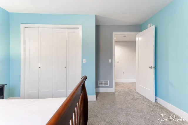 $374,900 | 10058 Prairie Grass Court, Zeeland, MI 49464