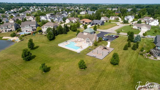 $374,900 | 10058 Prairie Grass Court, Zeeland, MI 49464