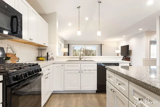 $374,900 | 10058 Prairie Grass Court, Zeeland, MI 49464