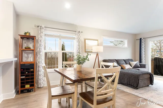 $374,900 | 10058 Prairie Grass Court, Zeeland, MI 49464