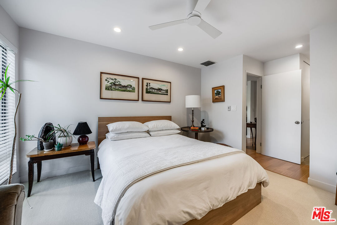 950 North Kings Road, Unit 242 West Hollywood, CA 90069 - Photo 22 of 31