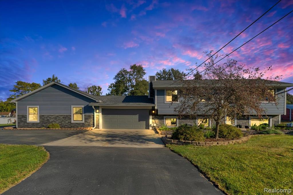 27520 West Road Romulus, MI 48174 - Photo 3 of 71