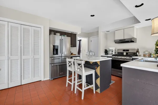 $524,900 | 812 Tam O Shanter Circle, Bolingbrook, IL 60440