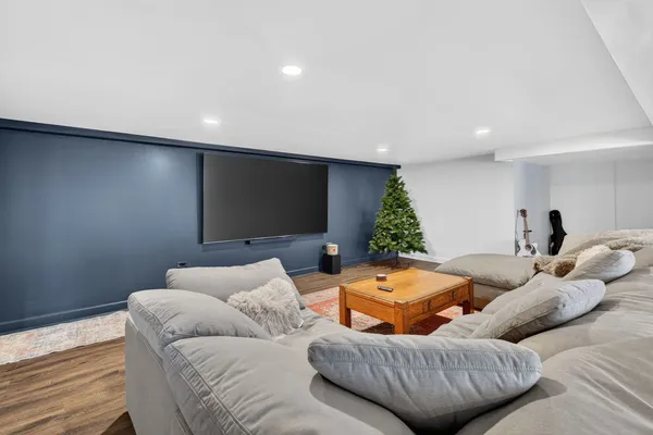 $524,900 | 812 Tam O Shanter Circle, Bolingbrook, IL 60440