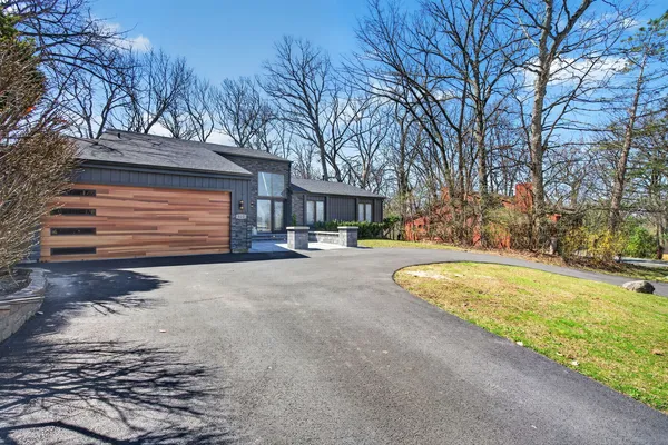 $524,900 | 812 Tam O Shanter Circle, Bolingbrook, IL 60440