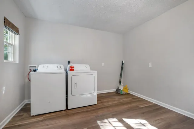 $299,000 | 2376 Lakeview Point Road, Quincy, FL 32351