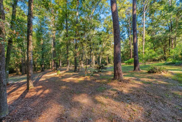 $299,000 | 2376 Lakeview Point Road, Quincy, FL 32351